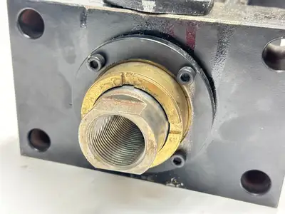 1H000188809 | Parker  Hydraulic Cylinder 3.25" B 6.25" S 3.25CKJJ2HKPVS33A33AC6.250 - Used