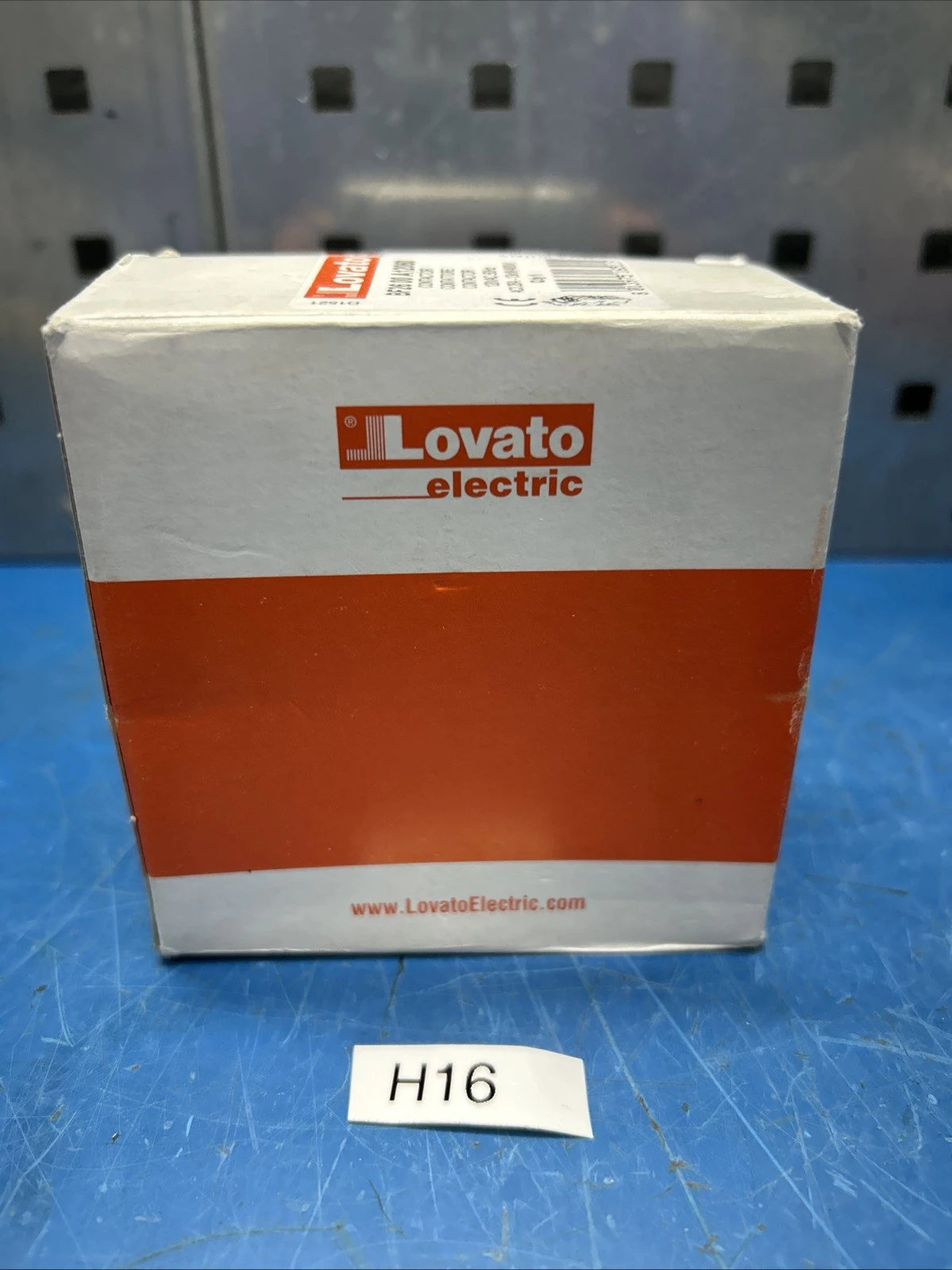 NEW Lovato BF2600A12060