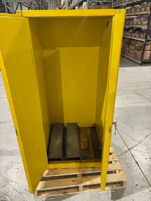 31531565 | Flammable Liquid Storage Cabinet, Safety Yellow, 31.5"x31.5"x65" No Key - Used