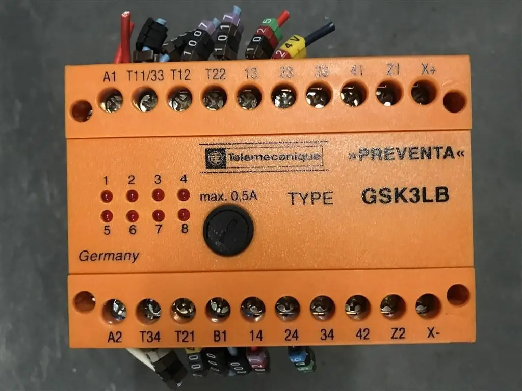 USED TELEMECANIQUE PREVENTA GSK3LB