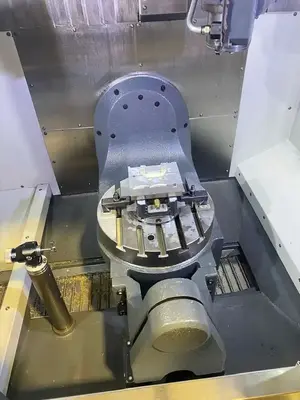2020 HAAS UMC-500 Vertical Machining Centers | Toolquip, Inc. (4)