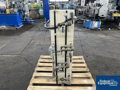 USED ARBURG 39 Ton Arburg Injection Molder, Model 220-90-350