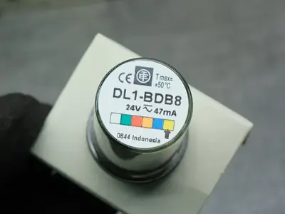 NEW TELEMECANIQUE DL1BDB8
