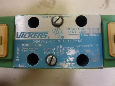 USED VICKERS DG4V-3-6C-M-U-HL7-60