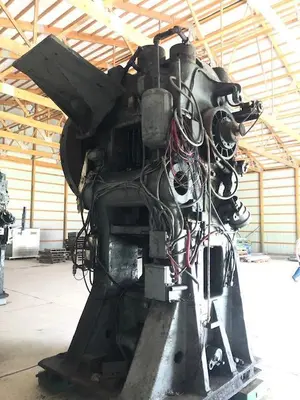USED NATIONAL 700