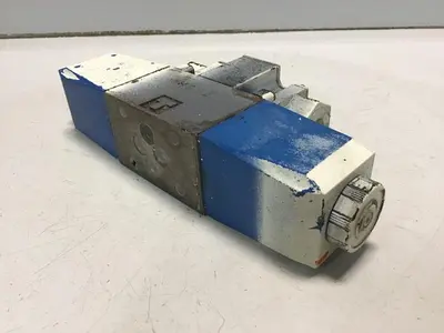 USED VICKERS DG4V-3-7CM-P7-H-7-50