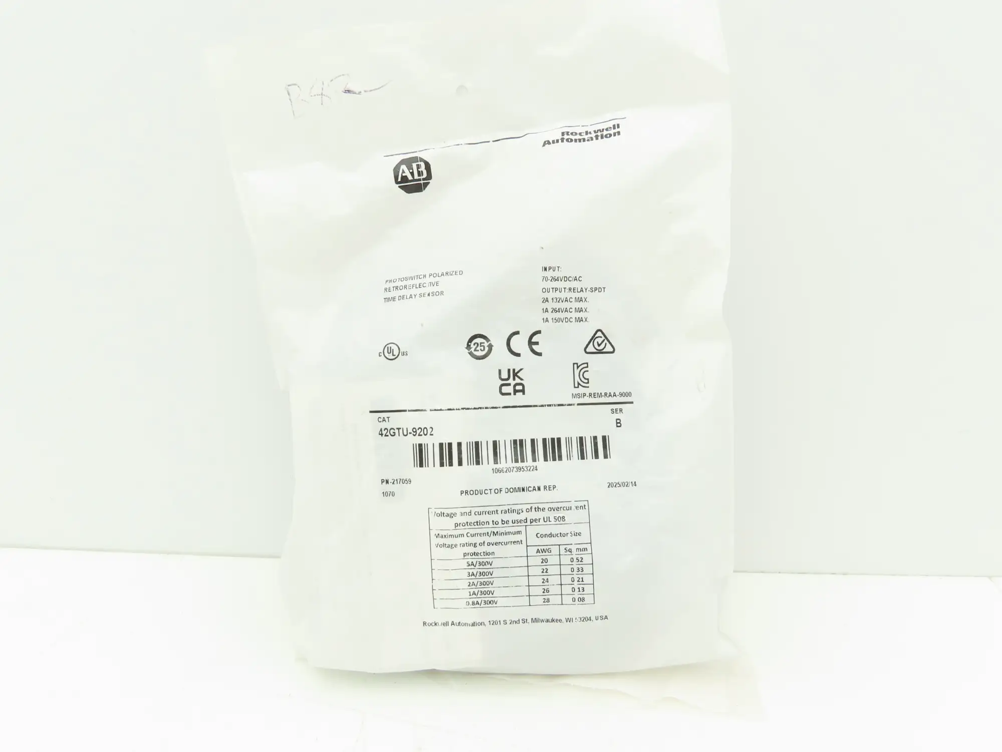 Allen Bradley 42GTU-9202 Photoswitch Photoelectric Sensor Polarized Retro Ser B