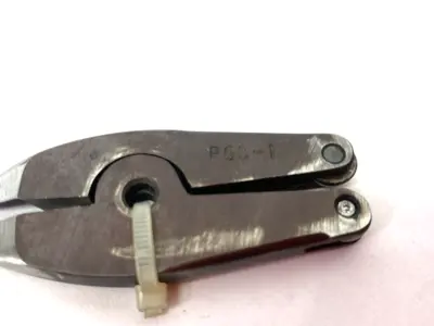 USED PLASTIC PROCESS EQUIPMENT AIR OPERATED PLASTIC GATE CUTTERS