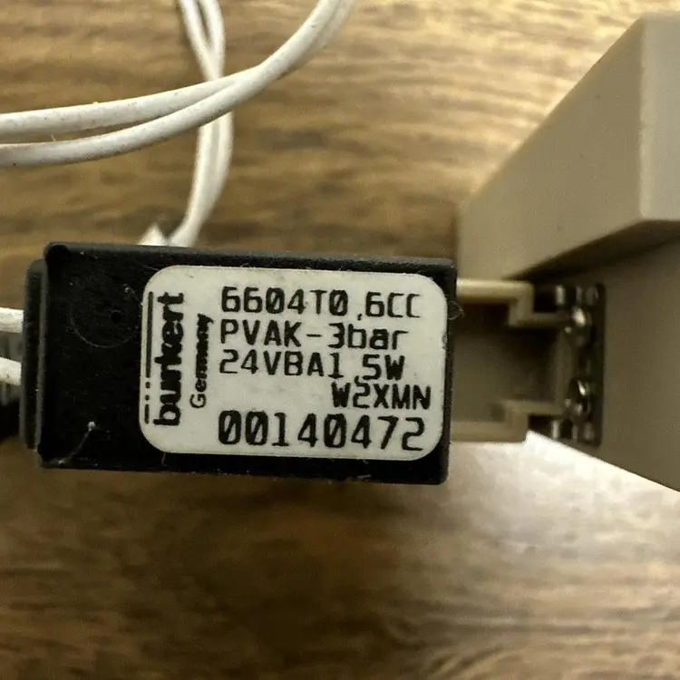Used BÜRKERT 6604T0600 Solenoid Regulators Ohio US | Surplus Asset Holdings #1241183