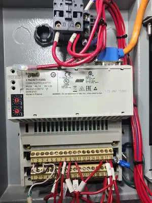 Model 6 Motor Control Center MCC Section, 600V, 3PH, 1200A Bus