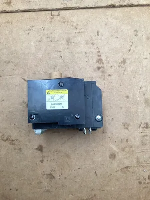 Square D 100A 240V 3 Pole Plug-On Circuit Breaker; QO31005274 -NIB
