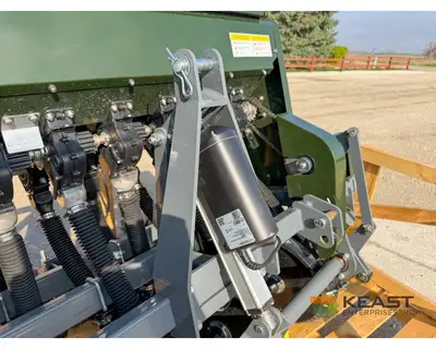 Used PH OUTDOORS _UNKNOWN_ Food Plot Seeders Iowa US | Keast Enterprises #1360392