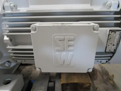 Unused IJ White Motor & Gearbox