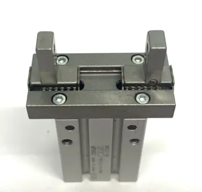 Used SMC Pneumatic Parallel Gripper, Long Stroke, 2-Finger, Double-Acting Pneumatic Cylinders Michigan US | Maverick Industrial Sales #1390662