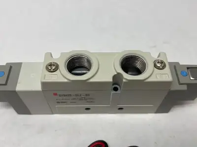 USED SMC SOLENOID VALVE 4/5-PORT