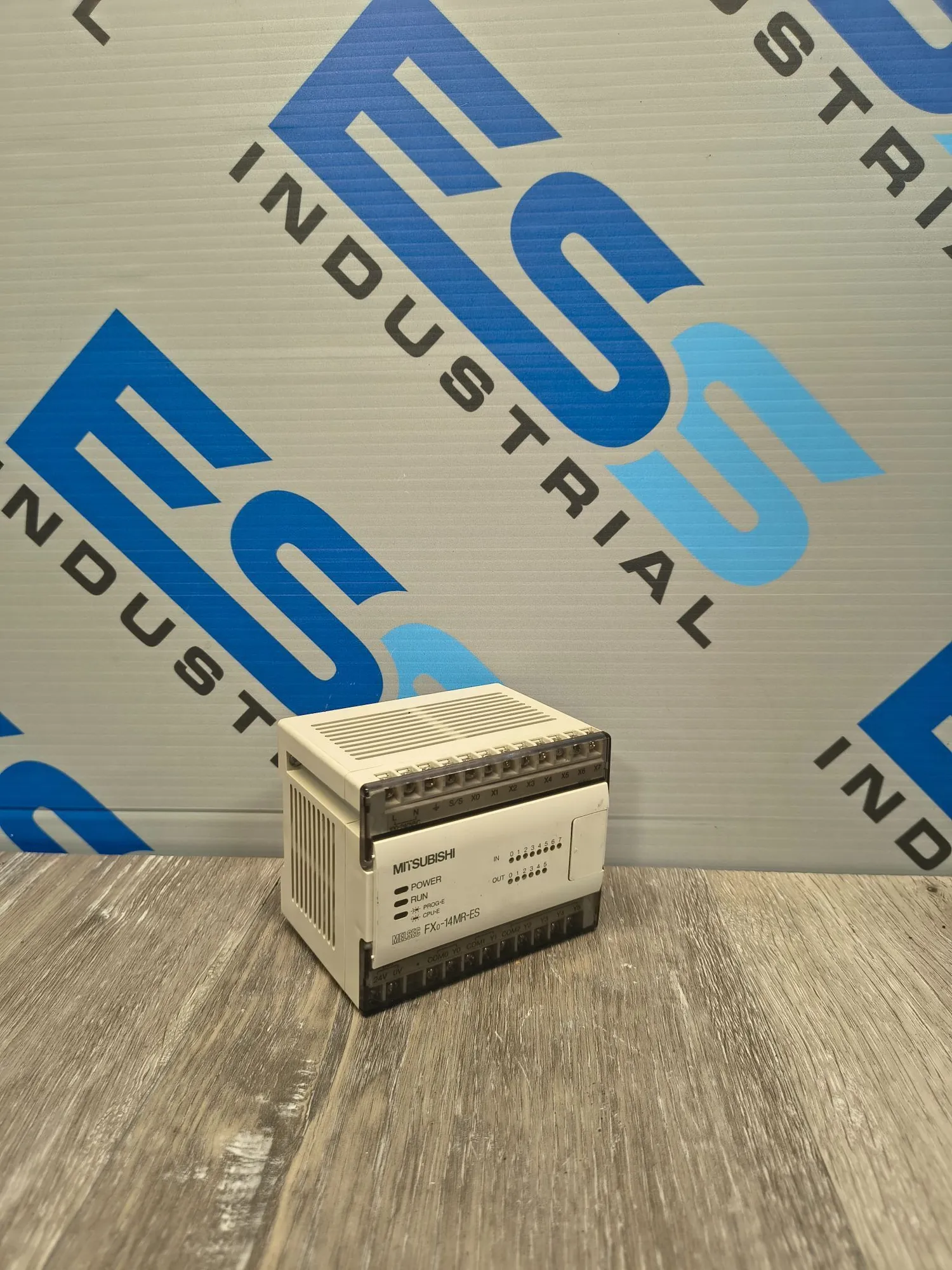 USED MITSUBISHI FX0-14MR-ES/UL