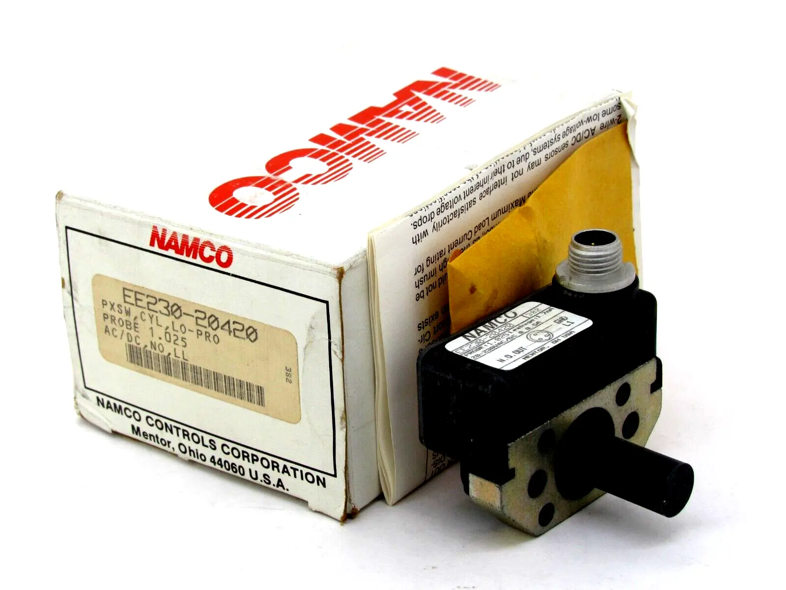 NEW NAMCO EE230-20420 PROXIMITY CYLINDICATOR EE23020420
