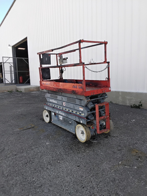 USED 2015 Skyjack SJ3226