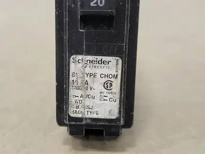 USED SCHNEIDER ELECTRIC CHOM120