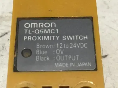USED OMRON TL-05MC1