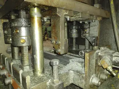 7 TON AIRAM ARDCOR PNEUMATIC 4-POST CUTOFF PRESS. STOCK # 0537226