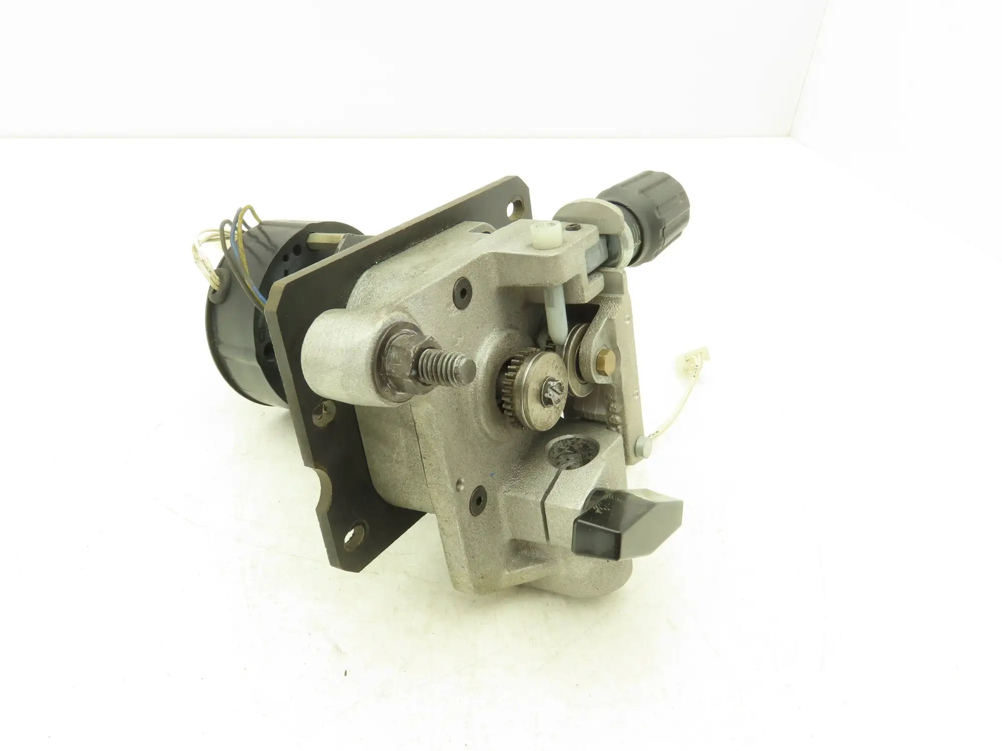 Miller Welding Millermatic 350P Wire Feeder & Motor Assembly .040 Rollers
