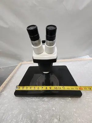 BAUSCH _ LOMB STEREOZOOM 4 ZOOM RANGE .7X-3.0X