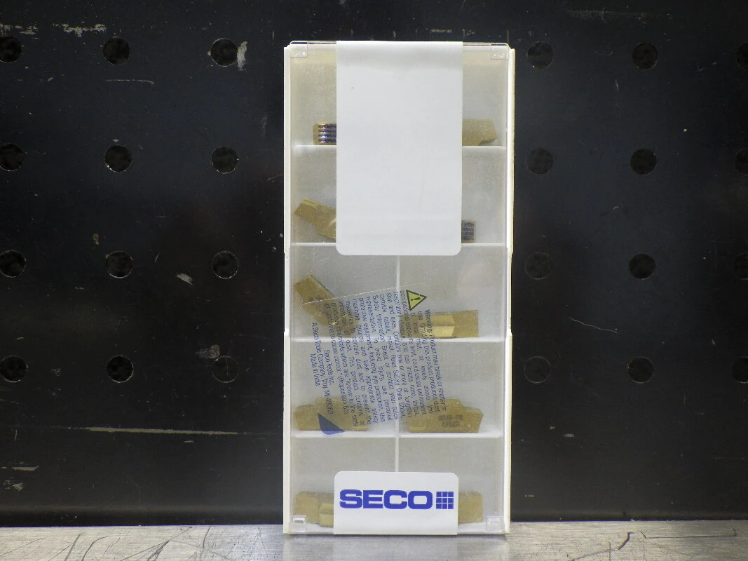 SECO Carbide Inserts QTY10 LCGN160602-0635-FG CP500 (LOC1434A)