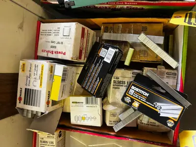 Used _UNKNOWN_ _UNKNOWN_ Staplers Ohio US | Myron Bowling Auctioneers Inc #1507972