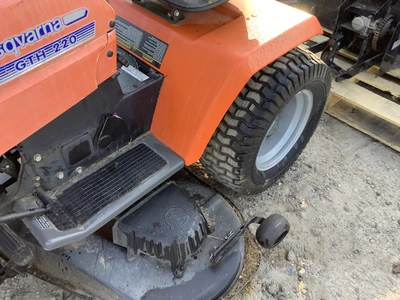 Used HUSQVARNA GTH220 Mowers Michigan US | Miedema Asset Management Group #1579871