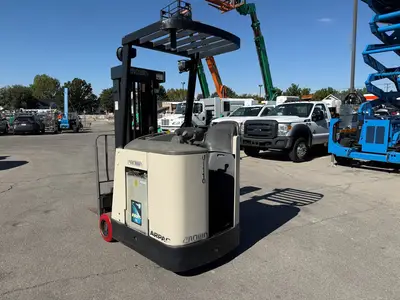 Used CROWN RC3020-30 Misc Forklifts Utah US | Global Remarketing #1285365