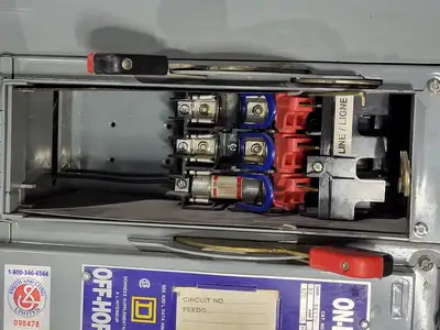 USED SQUARE D QMB-6081-2