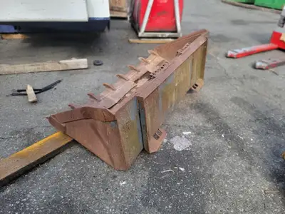 60" Quick Attachment Skid Steer Bucket