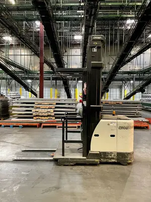 Used 2012 CROWN SP3520-30 Order Pickers Texas US | TB Forklifts #1274883