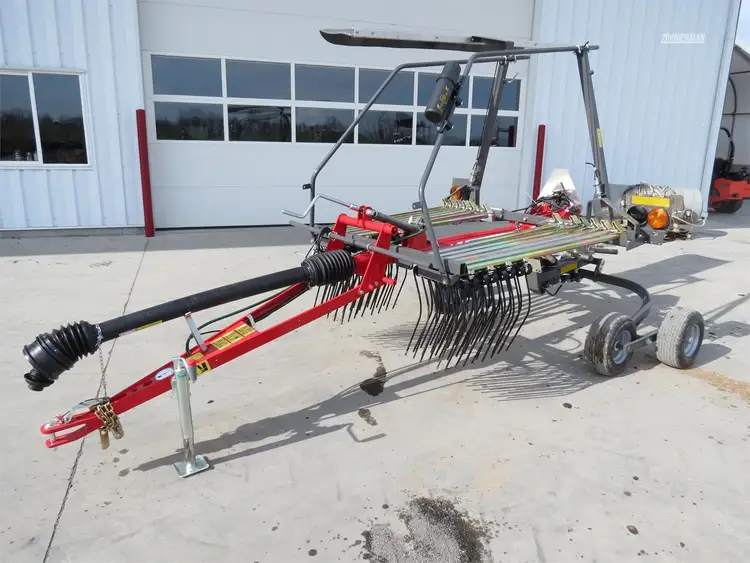 New | in-Stock 2023 MASSEY FERGUSON RK451TR Hay Rakes Pennsylvania US | Zimmerman Farm Service #1410042