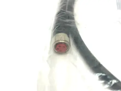 NEW BECKHOFF DOUBLE ENDED POWER CABLE M8 4-PIN 1M LENGTH
