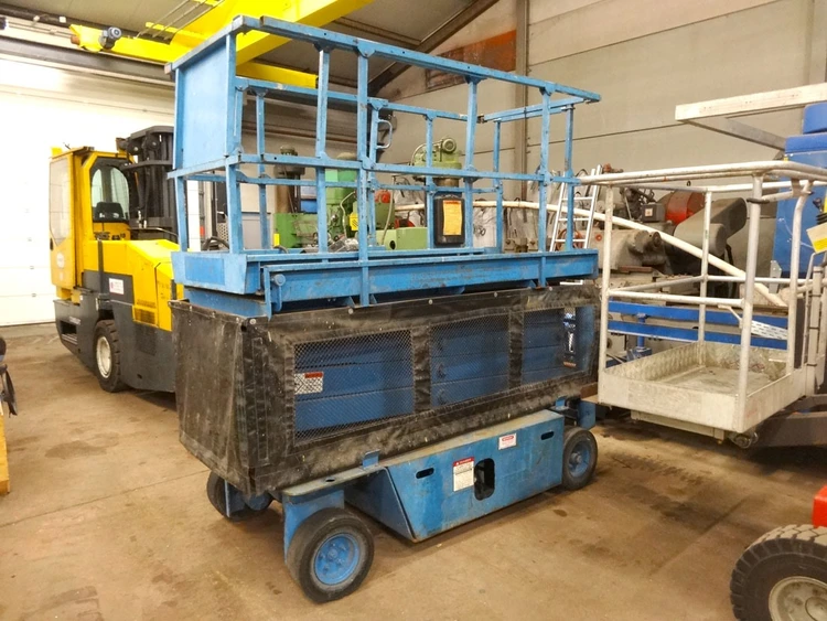 Used GROVE SCISSOR LIFT Misc Forklifts | Apt International N.V #373789