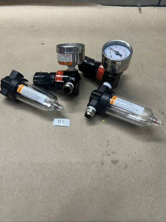 New | in-Stock Wilkerson R03-02-000 Air Pressure Regulators Indiana US | J&J Industrial Supply #520836