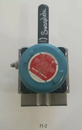 Used Micro Switch 12CX200 Relays & Switches Indiana US | J&J Industrial Supply #524605
