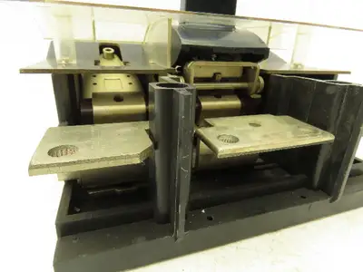 Westinghouse 1288C08G09 400A Bucket Switch Circuit Breaker Disconnect 3-Pole