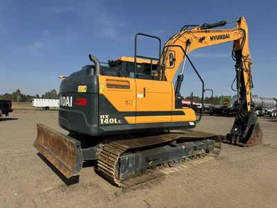 Used 2023 HYUNDAI HX140LC Crawler Excavators Minnesota US | Carco Truck & Equipment #1514265