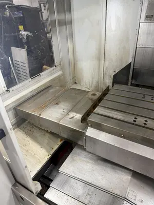 USED 2013 MITSUBISHI DV-1000