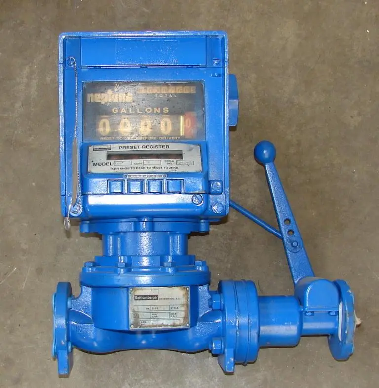 SPC9214  Valve 1" Schlumberger model 832 liquid flow meter, CS
