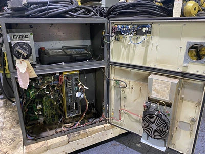 USED FANUC ArcMate 100iC/6L + R-30iB