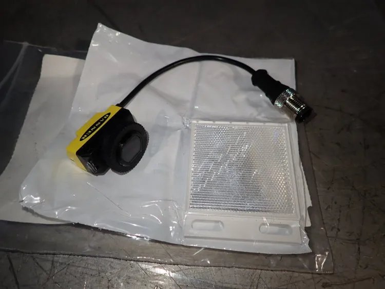 New | in-Stock BANNER QS18VP6LLPQ5 Photoelectric Sensors Ohio US | HGR 24 #787050