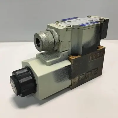 USED YUKEN S-DSG-01-2B2-D24-50