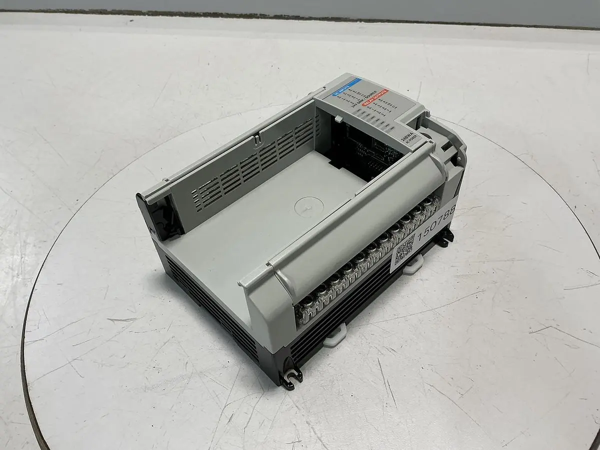 USED ALLEN BRADLEY 1764-24BWA