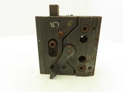 Amada 902000 Brake Press Tool Die Holder Clamp With Two Holders 1/2" Tang