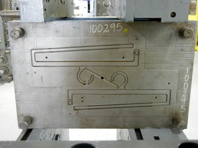 Hanger 14"