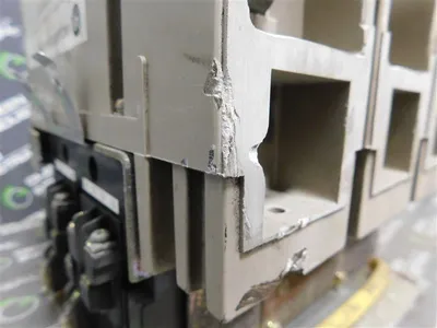 AB 1100-COD93 Vacuum Contactor Series B 1500VAC 1000HP Small Damage See Pic Used